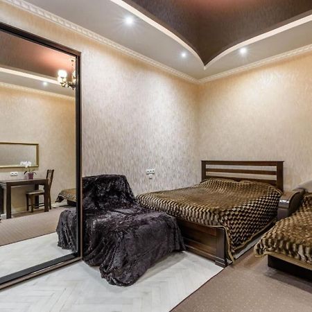 Apartments Stepana Bandery リヴィウ エクステリア 写真