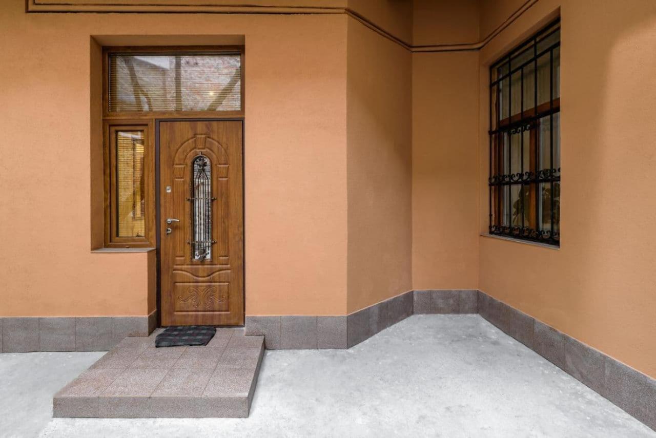 Apartments Stepana Bandery リヴィウ エクステリア 写真